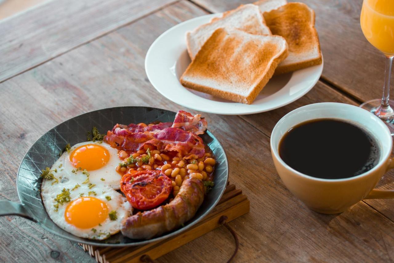 Bed & Breakfast Unter Den Linden Hungen Ngoại thất bức ảnh