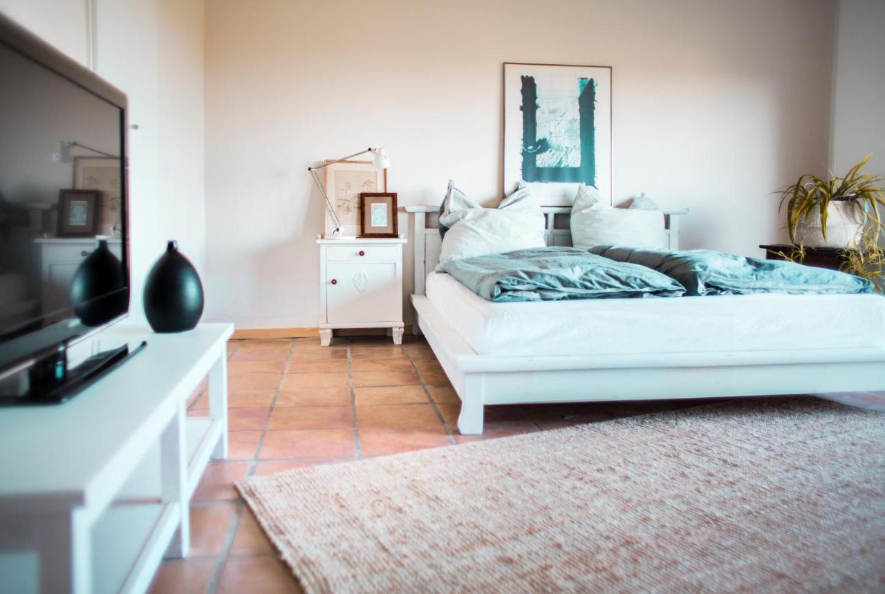 Bed & Breakfast Unter Den Linden Hungen Ngoại thất bức ảnh